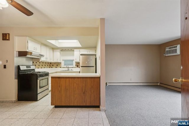 6107 Palisade Avenue, West New York, NJ 07093
