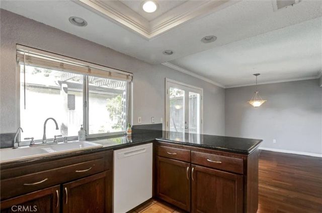 1282 Whisperglen, San Dimas, CA 91773