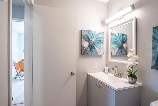 325 San Miguel Ct 2, Milpitas, CA 95035