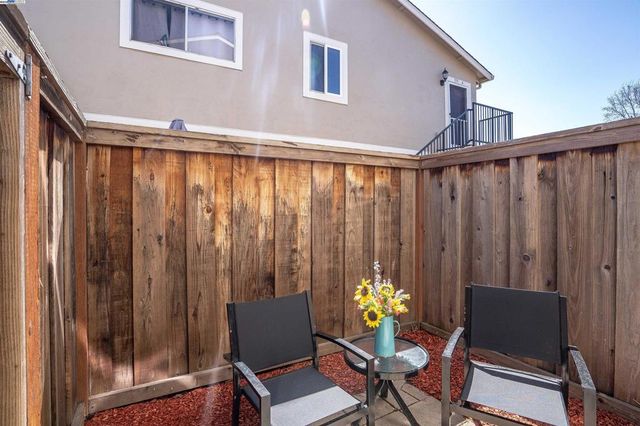 325 San Miguel Ct 2, Milpitas, CA 95035