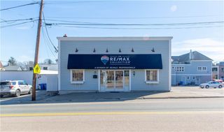 50 Cliff Street, East Greenwich, RI 02818