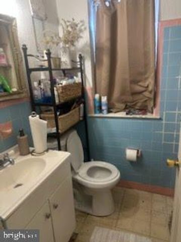 1315 PARKER ST, Chester, PA 19013