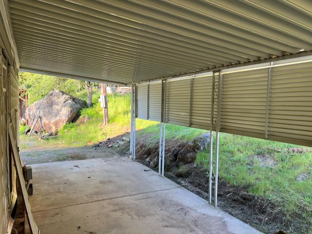 37129 Pebble Lane, Yokuts Valley, CA 93675