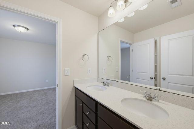 3146 Zebroid Way, New Hill, NC 27562