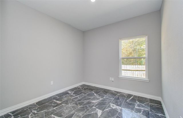 898 Road 3556, Cleveland, TX 77327