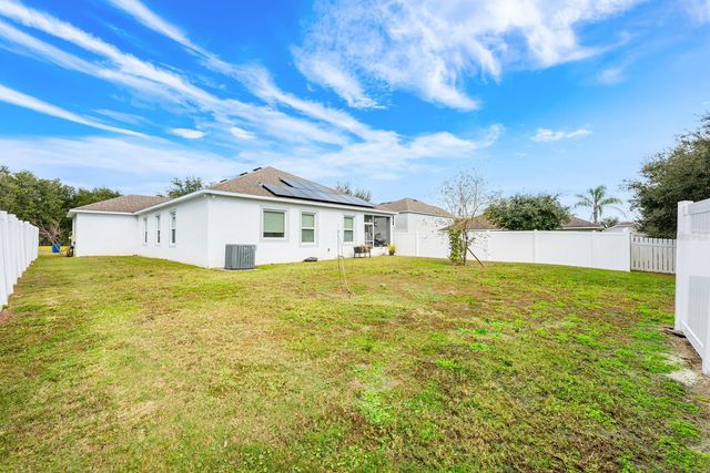 124 MARAVILLA WAY, Groveland, FL 34736