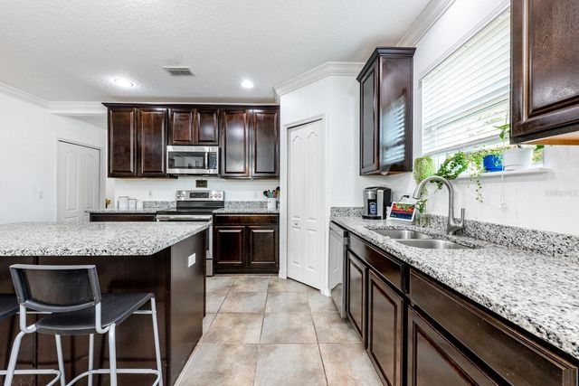 124 MARAVILLA WAY, Groveland, FL 34736