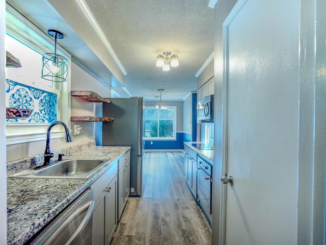 3168 SYCAMORE VIEW RD, Bartlett, TN 38134