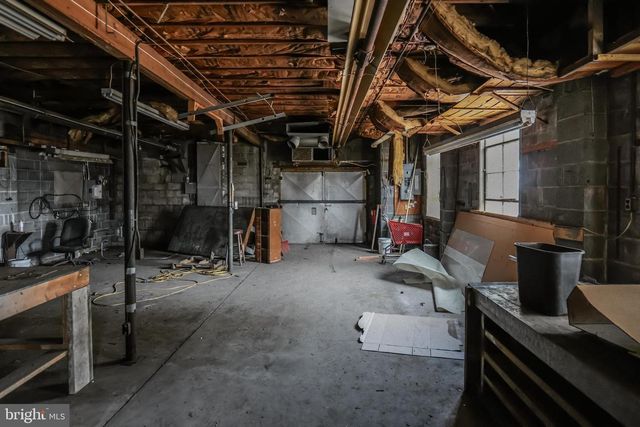 1206 E OLDTOWN RD, Cumberland, MD 21502