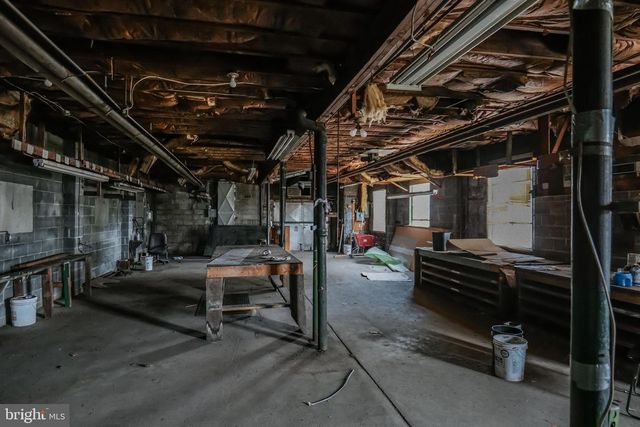 1206 E OLDTOWN RD, Cumberland, MD 21502