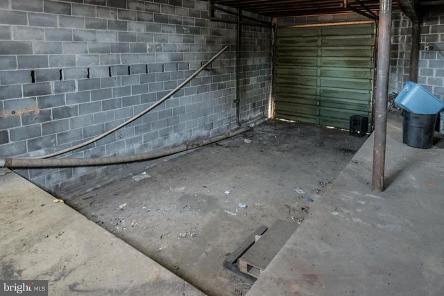 1206 E OLDTOWN RD, Cumberland, MD 21502