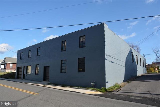 1206 E OLDTOWN RD, Cumberland, MD 21502