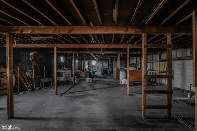 1206 E OLDTOWN RD, Cumberland, MD 21502