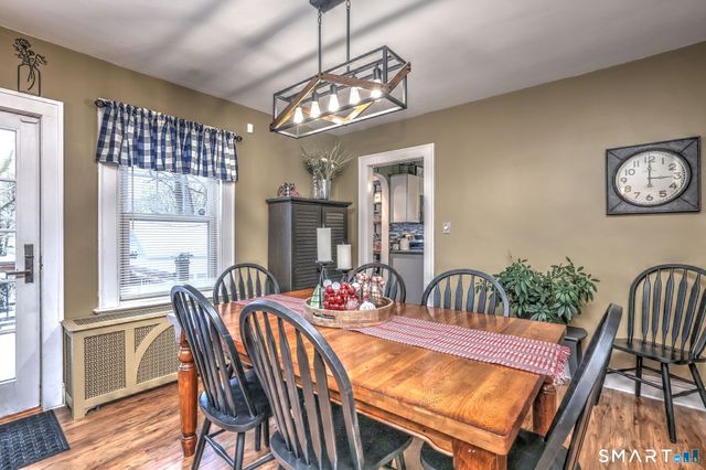 292 Richmond Avenue, West Haven, CT 06516