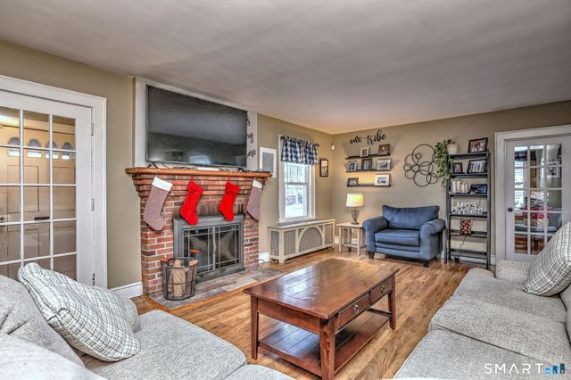 292 Richmond Avenue, West Haven, CT 06516