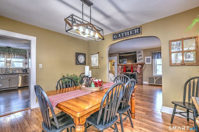 292 Richmond Avenue, West Haven, CT 06516