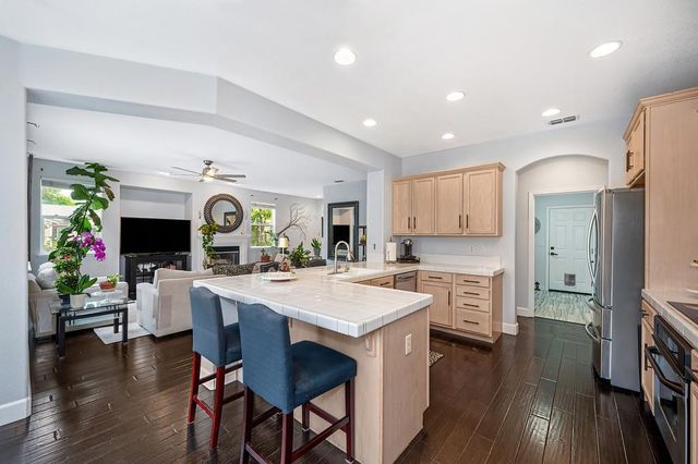 7500 Linksman Ct, Rancho Murieta, CA 95683