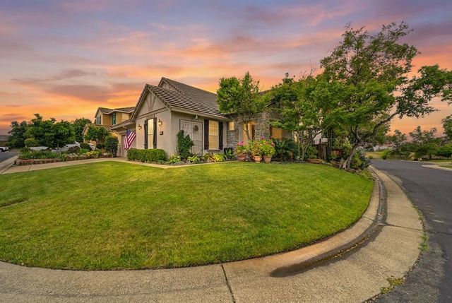 7500 Linksman Ct, Rancho Murieta, CA 95683