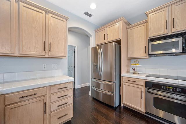 7500 Linksman Ct, Rancho Murieta, CA 95683