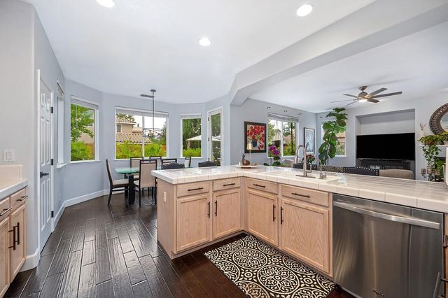 7500 Linksman Ct, Rancho Murieta, CA 95683