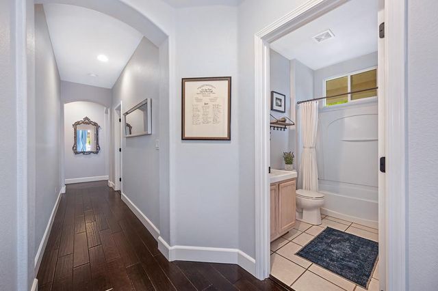 7500 Linksman Ct, Rancho Murieta, CA 95683