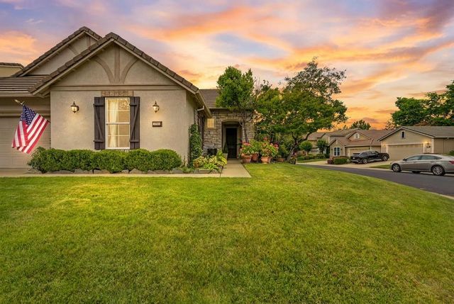 7500 Linksman Ct, Rancho Murieta, CA 95683