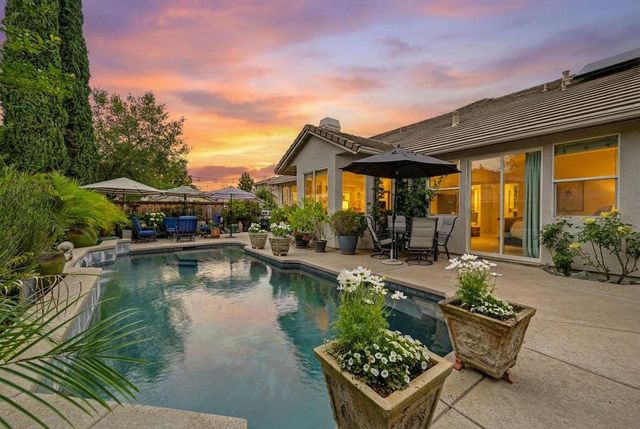 7500 Linksman Ct, Rancho Murieta, CA 95683