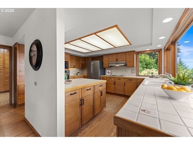 7428 Se COTTRELL Rd, Gresham, OR 97080