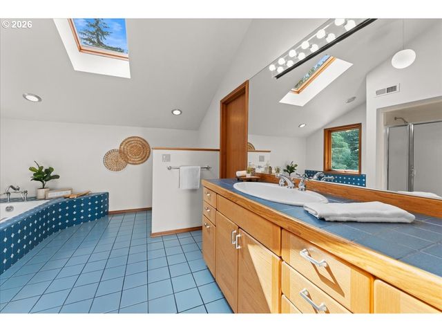 7428 Se COTTRELL Rd, Gresham, OR 97080