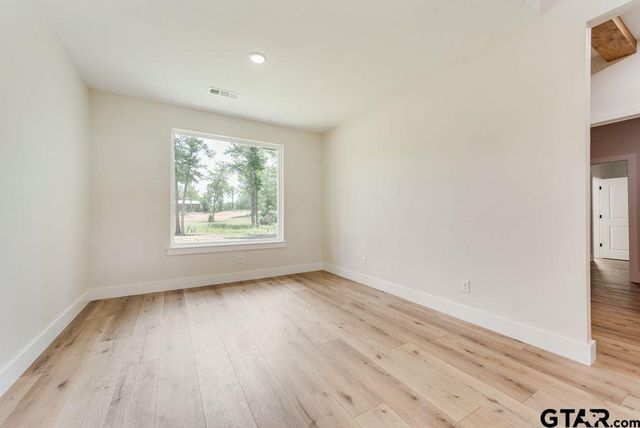 17404 CR 479, Lindale, TX 75771