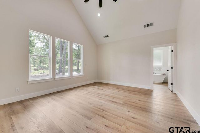 17404 CR 479, Lindale, TX 75771
