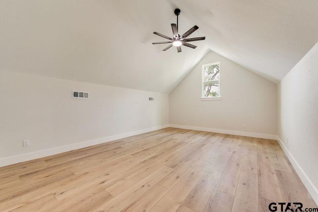 17404 CR 479, Lindale, TX 75771