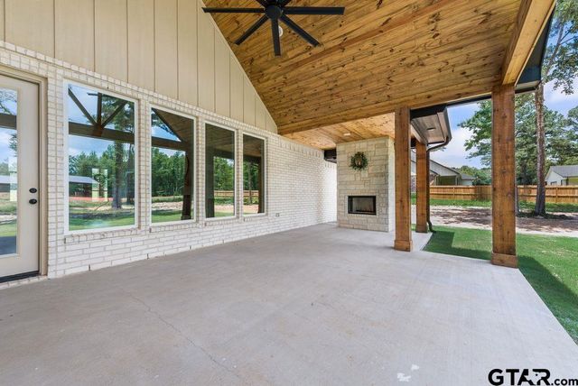 17404 CR 479, Lindale, TX 75771