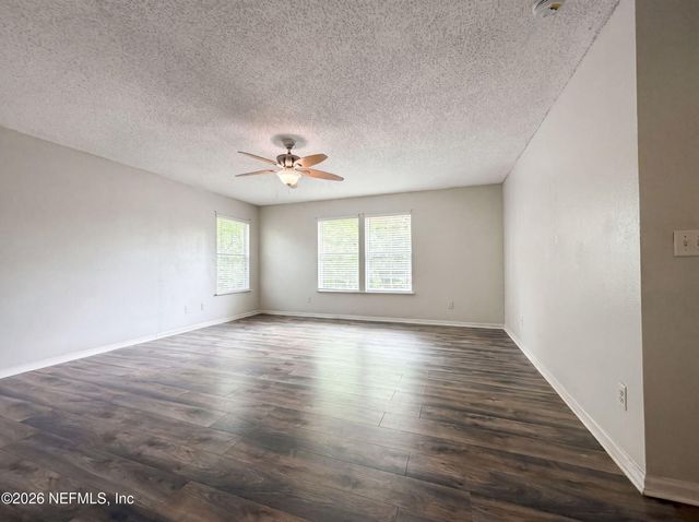 7002 BEEKMAN LAKE Drive, Jacksonville, FL 32222