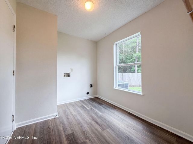 7002 BEEKMAN LAKE Drive, Jacksonville, FL 32222