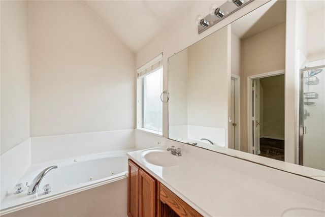 3722 Northshore Drive, Montgomery, TX 77356