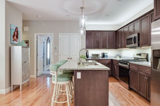 6 Heartwood, Plymouth, MA 02360