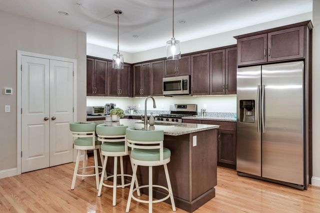 6 Heartwood, Plymouth, MA 02360