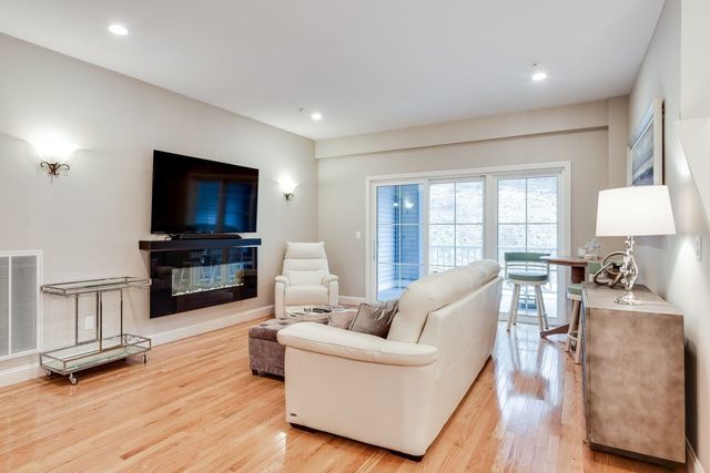 6 Heartwood, Plymouth, MA 02360