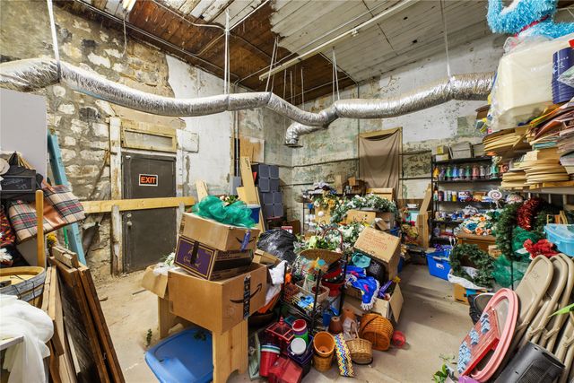 217 S Commercial Avenue, Coleman, TX 76834
