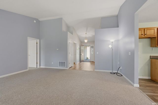 8824 Eventer Trail, Fort Wayne, IN 46825