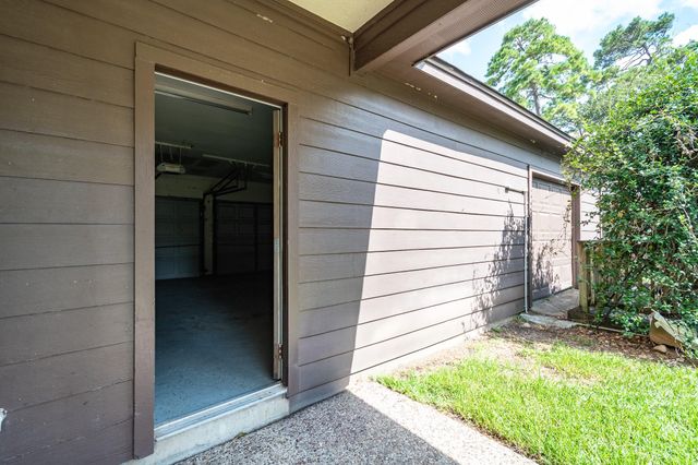 19830 Atascocita Pines Drive, Humble, TX 77346