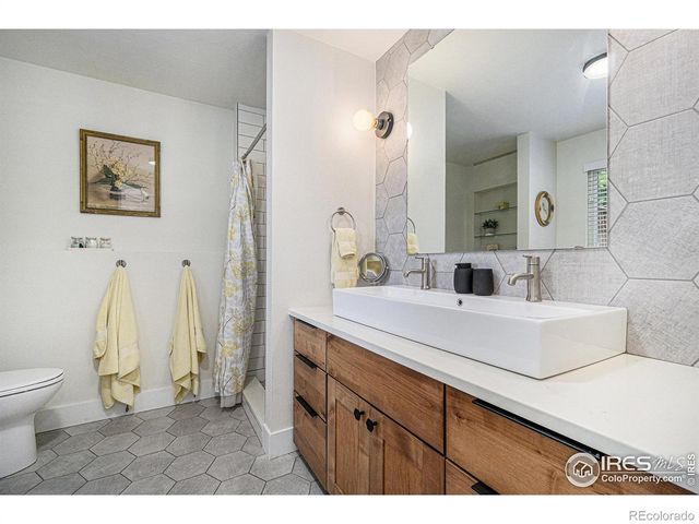 706 W 29th Street, Loveland, CO 80538