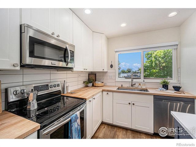 706 W 29th Street, Loveland, CO 80538