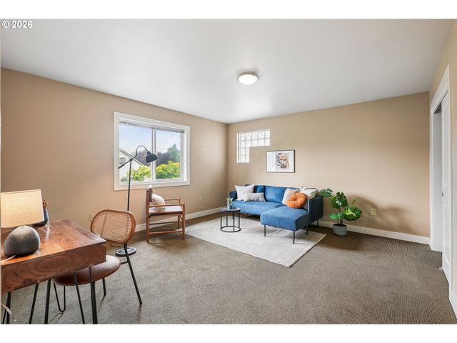 4934 Ne 32ND Pl, Portland, OR 97211