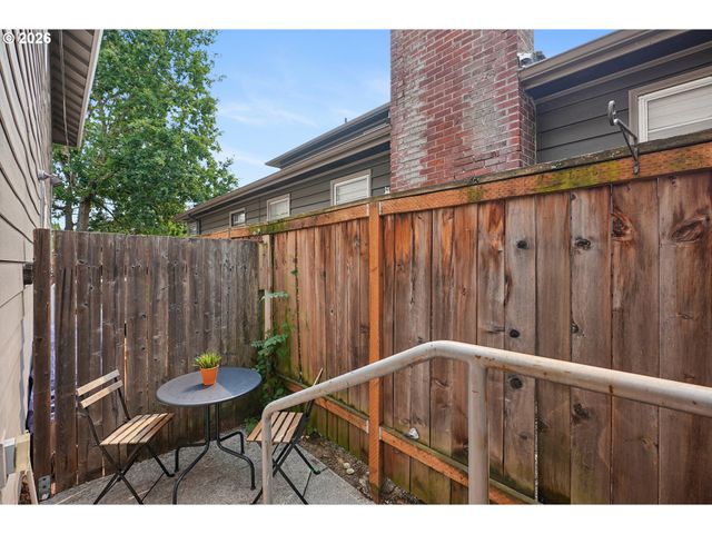 4934 Ne 32ND Pl, Portland, OR 97211
