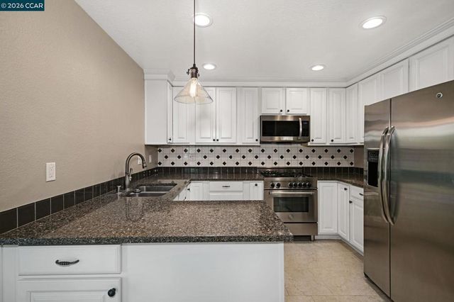 605 Miles Ct, Pleasant Hill, CA 94523