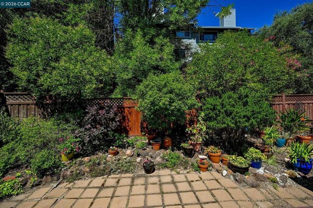 605 Miles Ct, Pleasant Hill, CA 94523