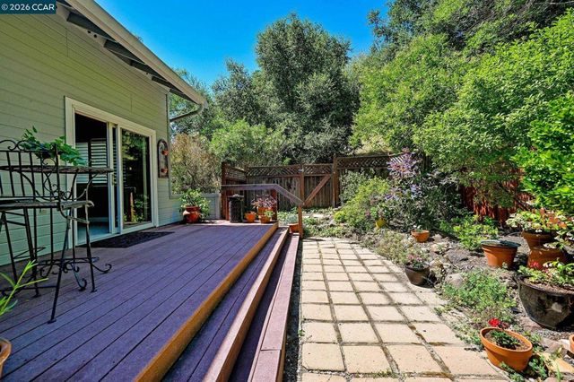 605 Miles Ct, Pleasant Hill, CA 94523