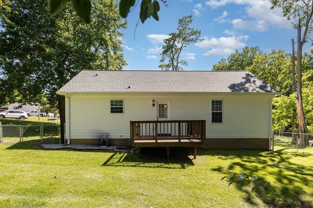 452 Carter Rd, Clarksville, TN 37042